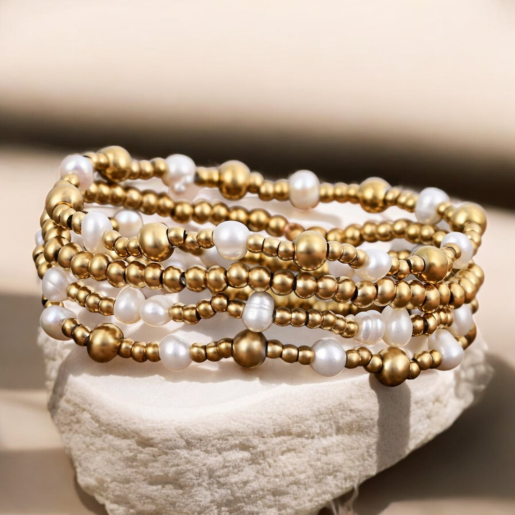 Gold Shimmering Pearl Bracelet Set