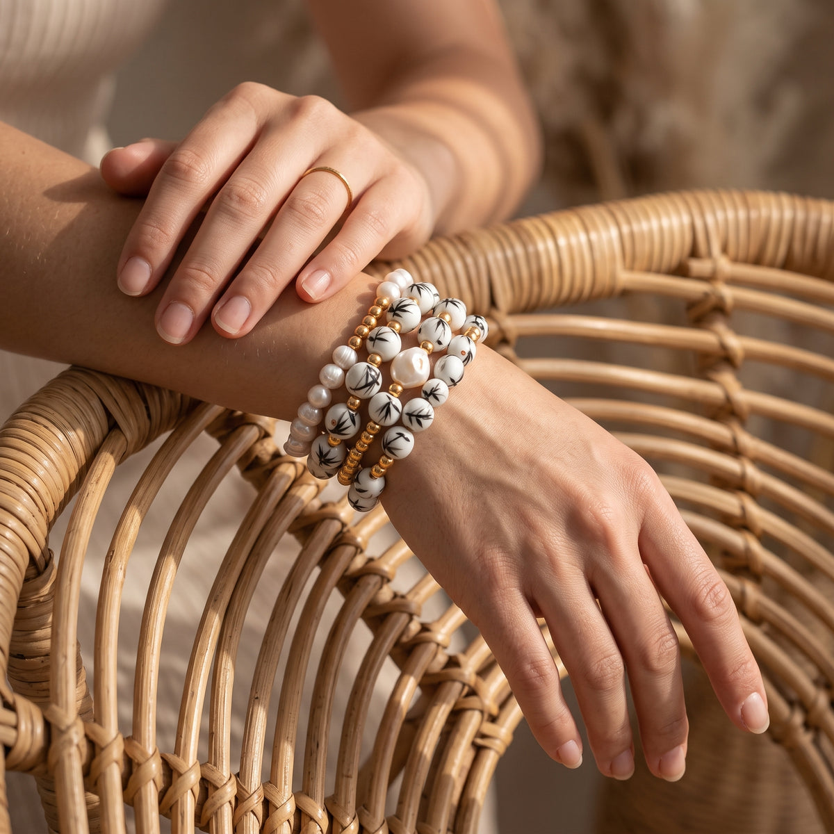 Porcelain Garden Bamboo Mist Bracelet Set
