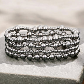 طقم أساور بلاتينيوم أنيق