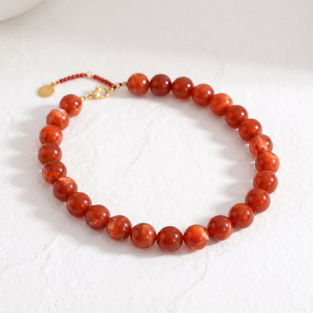Collar grueso de cuentas grises