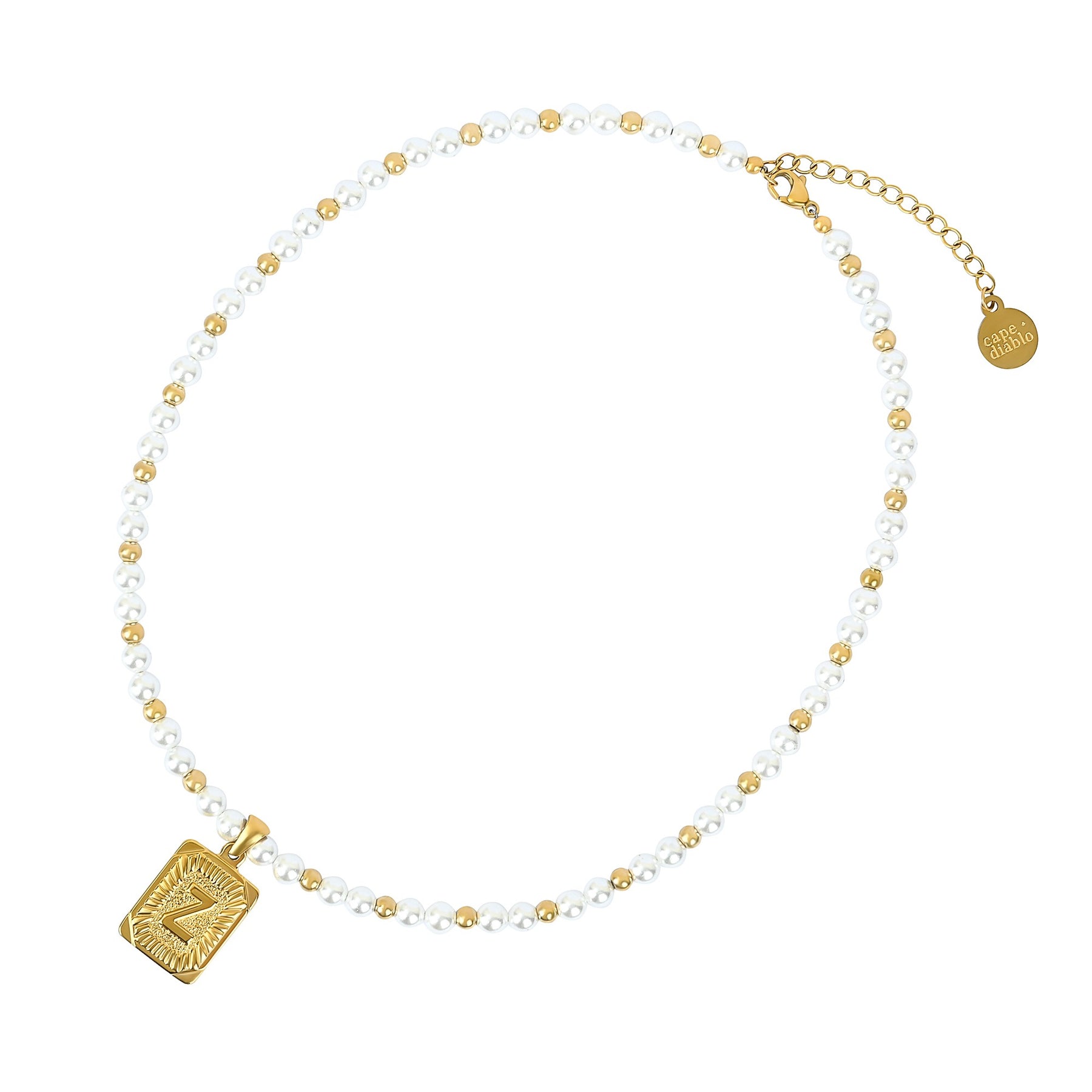 Collar con inicial de encanto sureño