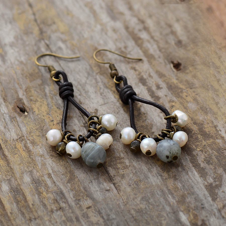 Pearls & Labradorite Leather Earrings - Cape Diablo